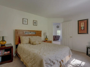 Amber Sunset 3 Bedroom Home by RedAwning