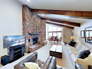 Vail Valley Condo #22 3 Bedrooms 3 Bathrooms Condo