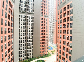 Chic And Cozy Studio Apartment At Transpark Juanda Bekasi