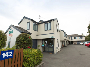 Riccarton Mall Motel