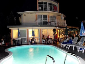 Villa Rosa