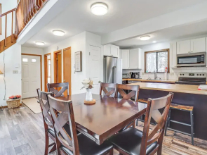 3 Mi to Tobyhanna State Park: Home w/ Serene Deck!
