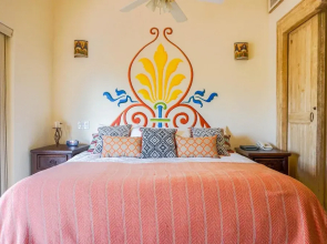 KING BED CountryClub 1 Bedroom Apartment By Senstay