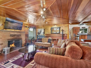 Top Notch Lodge #2056 by Big Bear Vacations