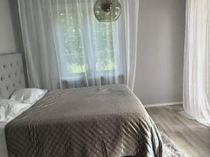 Stockholm - 5-beds - Sleeps 12 - Garden