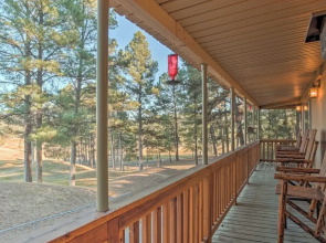 Ruidoso 'lil Mountain Getaway' w/ Golf Course View