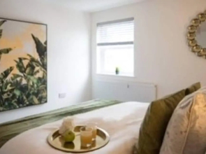 2 Bedroom Apt Leamington Spa