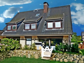 4-Zimmer-Ferienwohnung Deichwiese in Westerland / 3 Schlafzimmer / Garten / 2 - 5 Pers