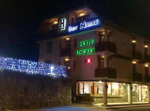 Hotel Petit Lacreu