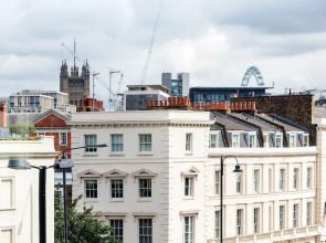 Views of Vauxhall Bridge