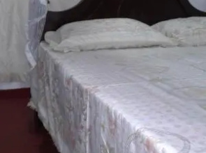 wasana guest house midigama