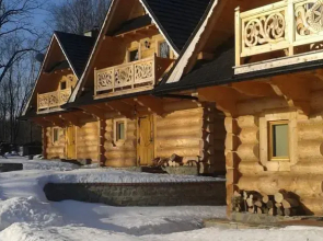 Ostoja Karlików - Domki do Wynajęcia