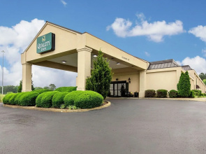 Econo Lodge Holly Springs