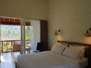 Bromo Terrace Hotel