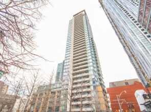 Sarkar Suites - YorkVille