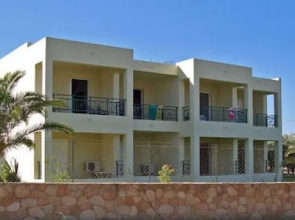 Sifis Studios Pefkos