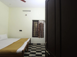 Hotel Brishen and Gavins Inn