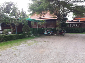 Baan Kornnara Resort