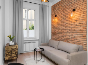 oompH Warsaw Central 2 Bedroom Apartment