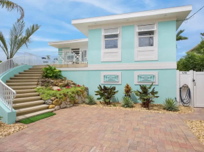 Marilyn's Beach House