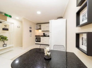 Missafir Lovely Flat Near Hadrian s Gate