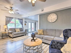 'hilltop Hideaway' Branson Home w/ Trampoline!