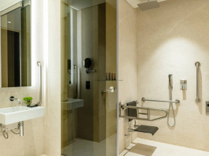 La Ville Hotel & Suites CITY WALK, Dubai, Autograph Collection