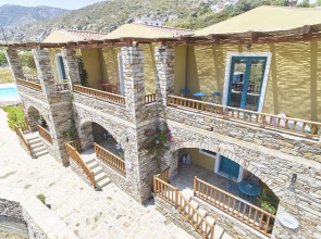 Anemoessa Luxury Villas