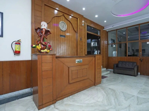 Moriya Palace By OYO Rooms