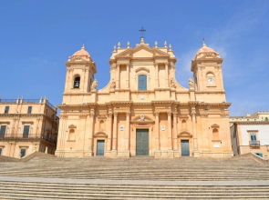 Apartment With 2 Bedrooms In Noto With Balcony And Wifi 7 Km From The Beach
