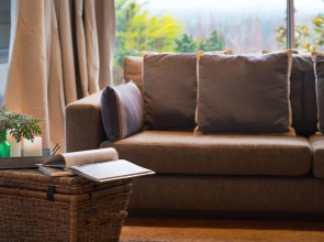 Azure Daylesford Guest House