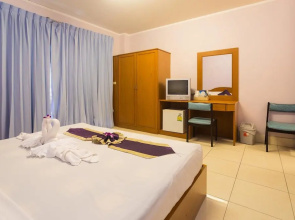 Room in Guest Room - Guesthouse Belvedere - Beautiful Double Room a few Steps From the Beach