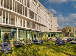 Golden Tulip Lyon Ouest Techlid - Hotel and Spa