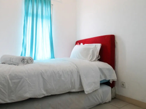 Minimalist 2br Green Bay Apartment