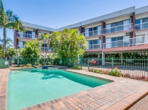 Red Star Hotel Palm Beach