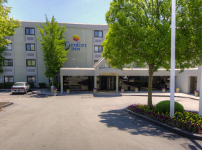 Comfort Inn Warwick Airport