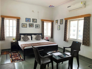 Gadh Ganesh Guest house