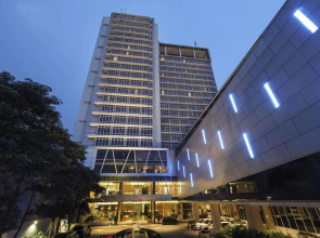 Grand Mercure Solo Baru