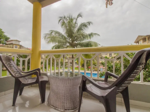 OYO 22200 Home Pool View 1bhk Siolim