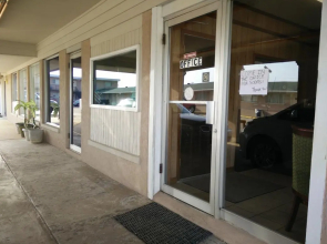 Burton's Gatehouse Inn