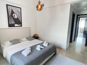 Black White Modern Spacious