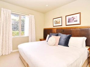 High Country Villa 238 - Christchurch Holiday Homes