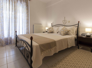 Best House Sea View Apartment