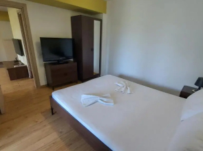 Mamaia Miraj E4