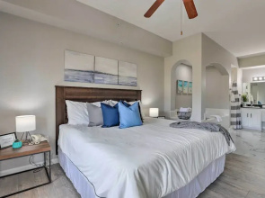Luxury Orlando Escape - 4 Mi to Disney World!