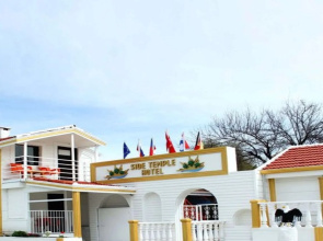 Side Temple