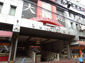 Lido De Paris Hotel