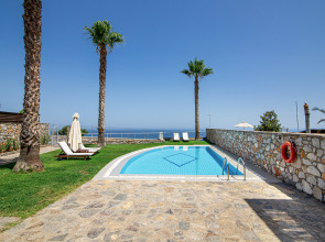 The Noverian Scenic Crete Hilltop Villa Resort & Spa