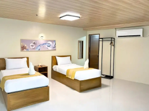 Oyo 498 Algers Suites