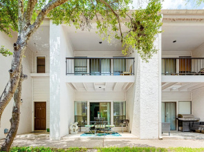 Horseshoe Bay Townhome w/ Water Access!